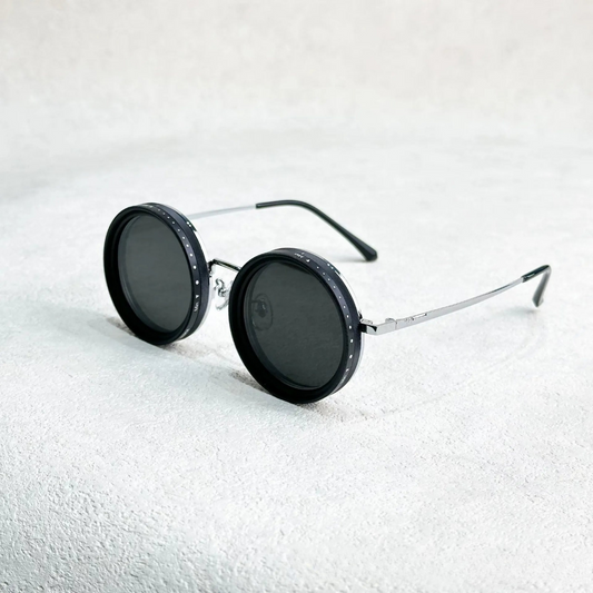 Adaptive Shades